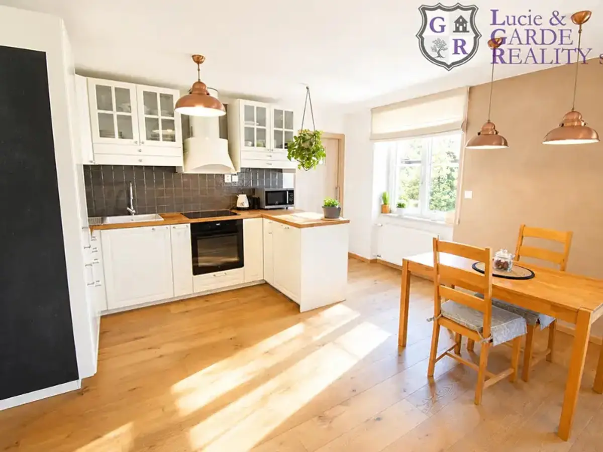 Prodej bytu 3+kk 69 m², Sokolovská · Sedlčany