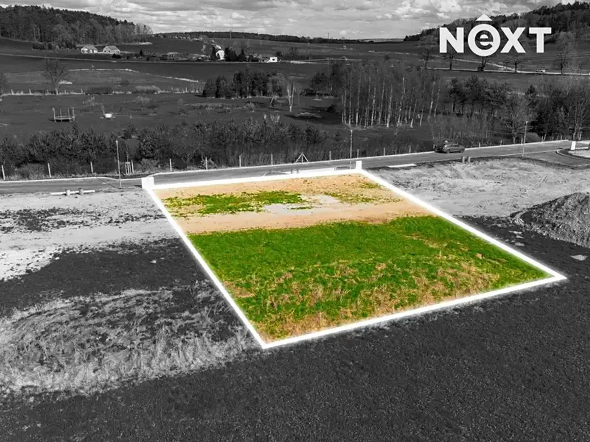 Prodej pozemku 927 m², Lipí · okres České Budějovice