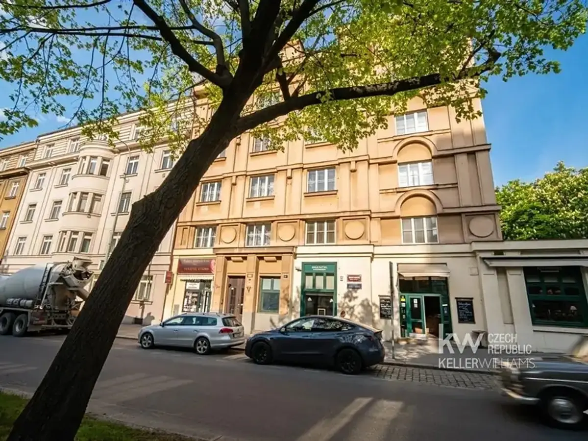 Prodej bytu 3+1 91 m², Jugoslávských partyzánů · Bubeneč