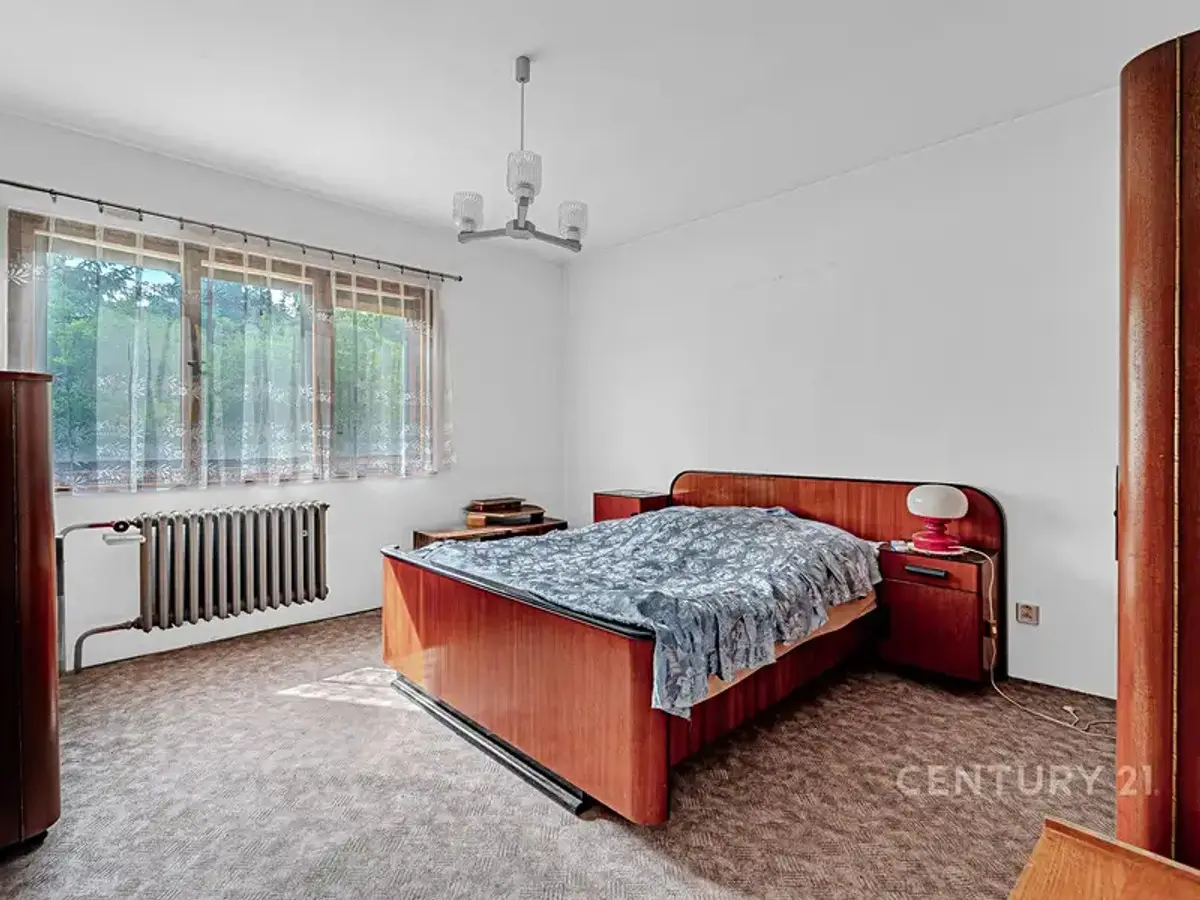 Prodej domu 290 m², Podělusy · Týnec nad Sázavou