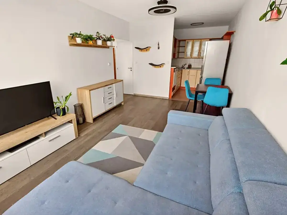 Prodej bytu 2+kk 43 m², Boloňská · Horní Měcholupy
