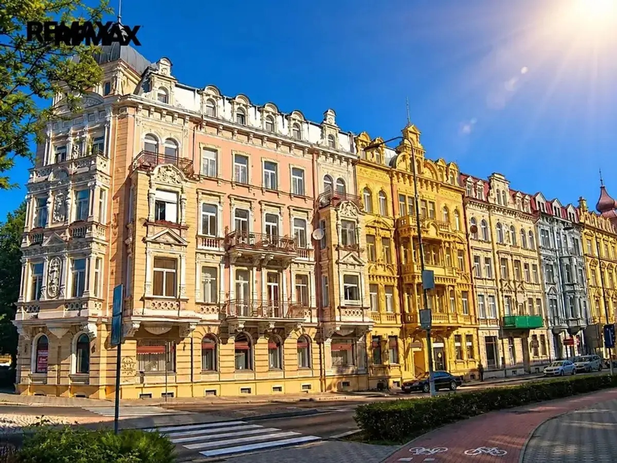 Prodej bytu 2+kk 39 m², Vítězná · Karlovy Vary