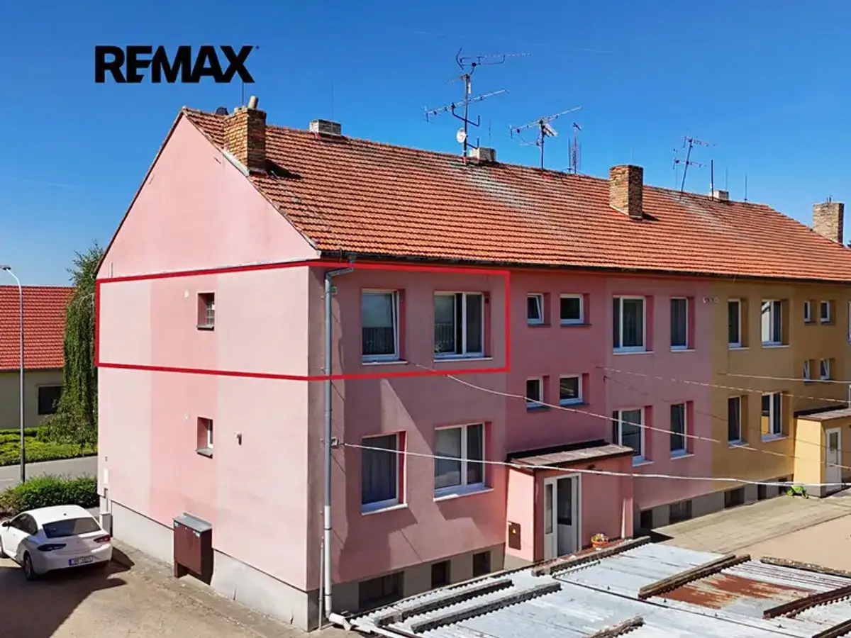 Prodej bytu 3+kk 60 m², Hlavní · Popice