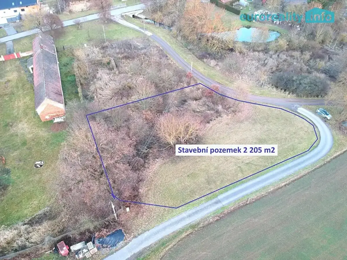 Prodej pozemku 2205 m², Ves Touškov · okres Plzeň-jih