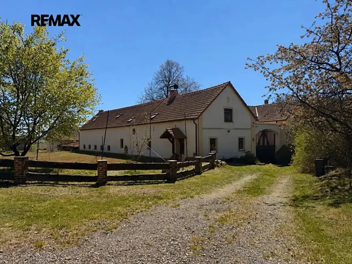 Prodej domu 725 m², Kosov u Boru · Bor