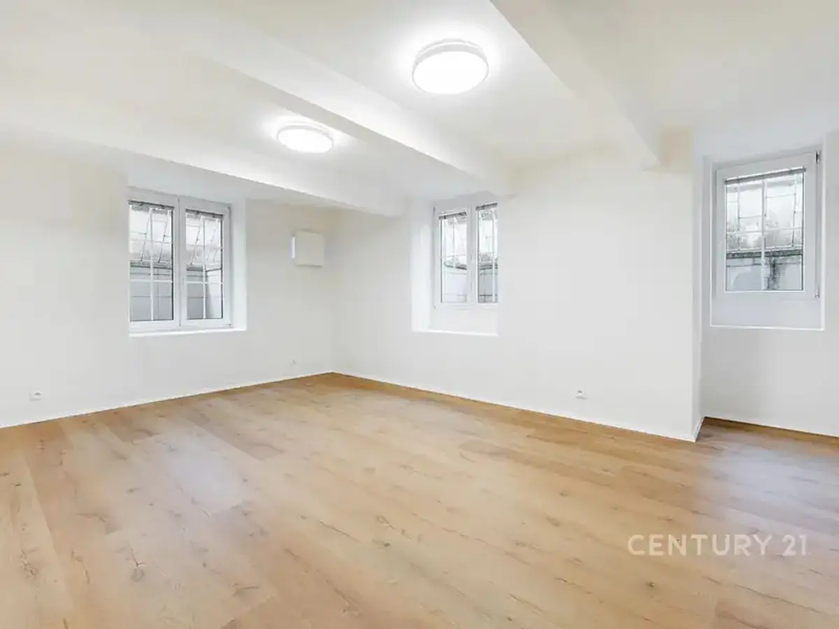 Prodej bytu 3+kk 71 m², Velvarská · Dejvice