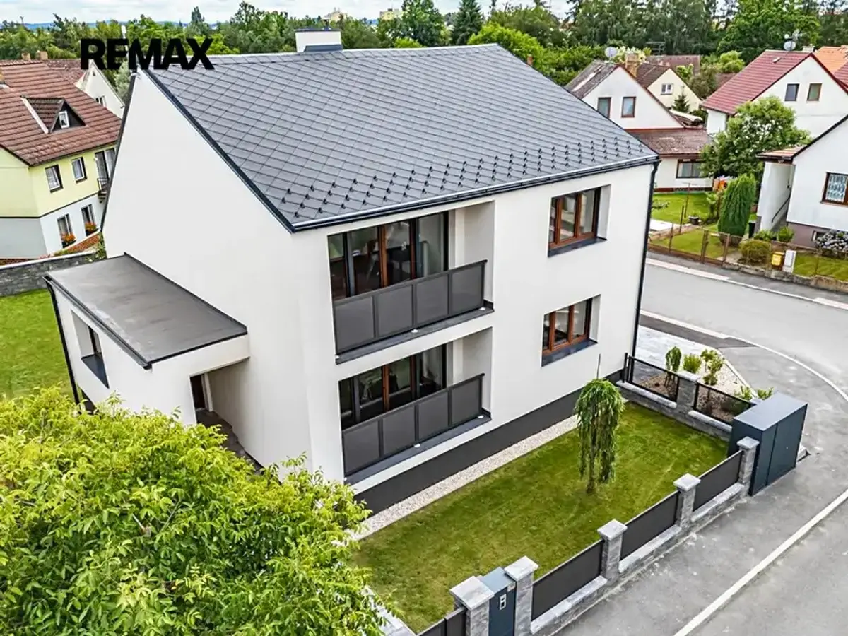 Prodej domu 184 m², Spojovací · Radouňka · Jindřichův Hradec