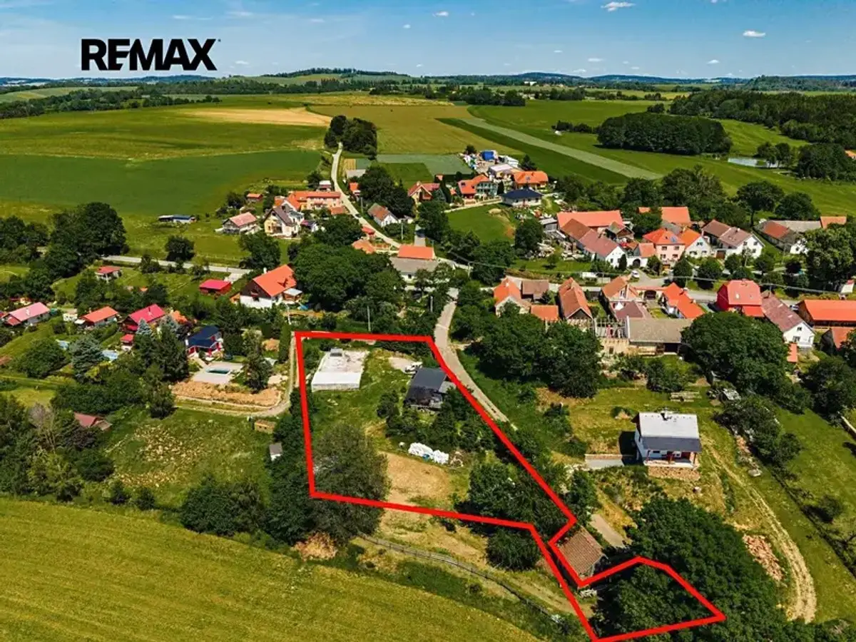 Prodej pozemku 3007 m², Krtov · okres Tábor