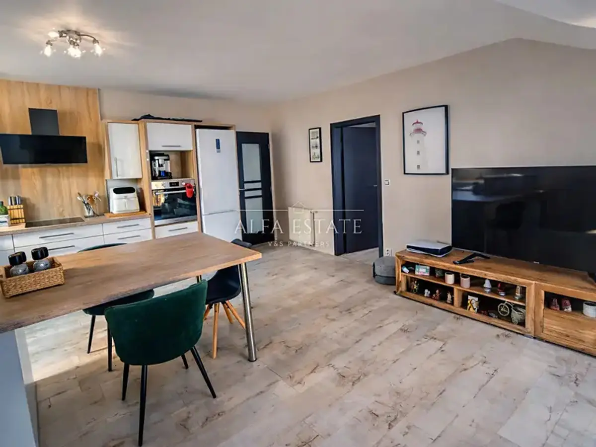 Prodej bytu 4+kk 120 m², Dolní Chodov · Chodov