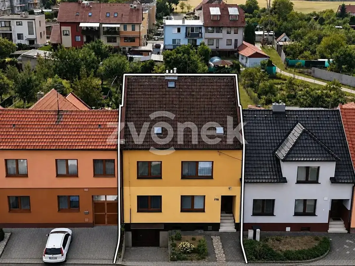 Prodej domu 387 m², Nová · Ostrožská Nová Ves