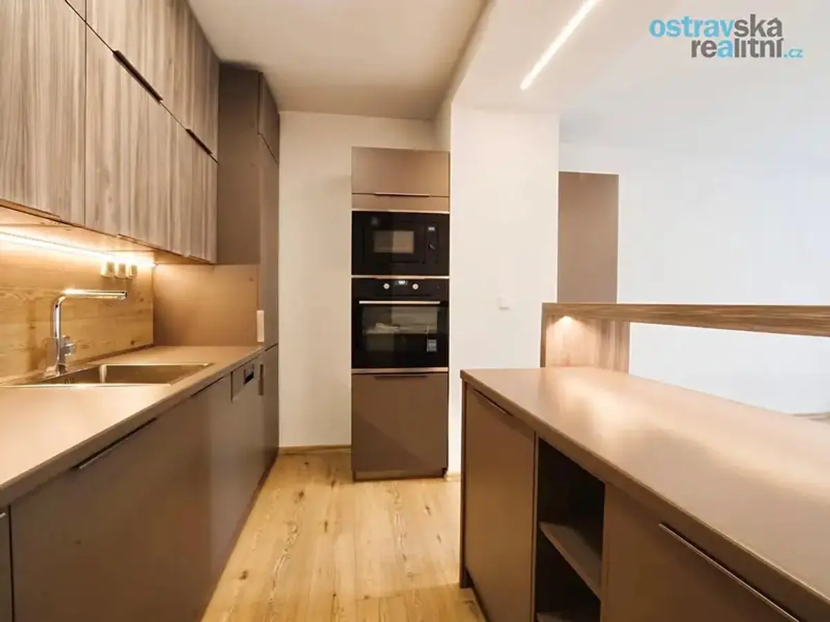Prodej bytu 3+kk 61 m², nábřeží Svazu protifašistických bojovníků · Poruba · Ostrava