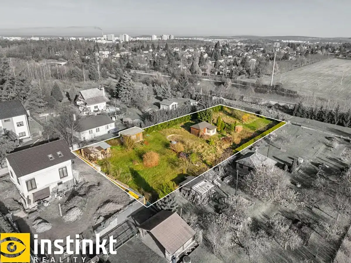 Prodej pozemku 2169 m², Valcha · Plzeň