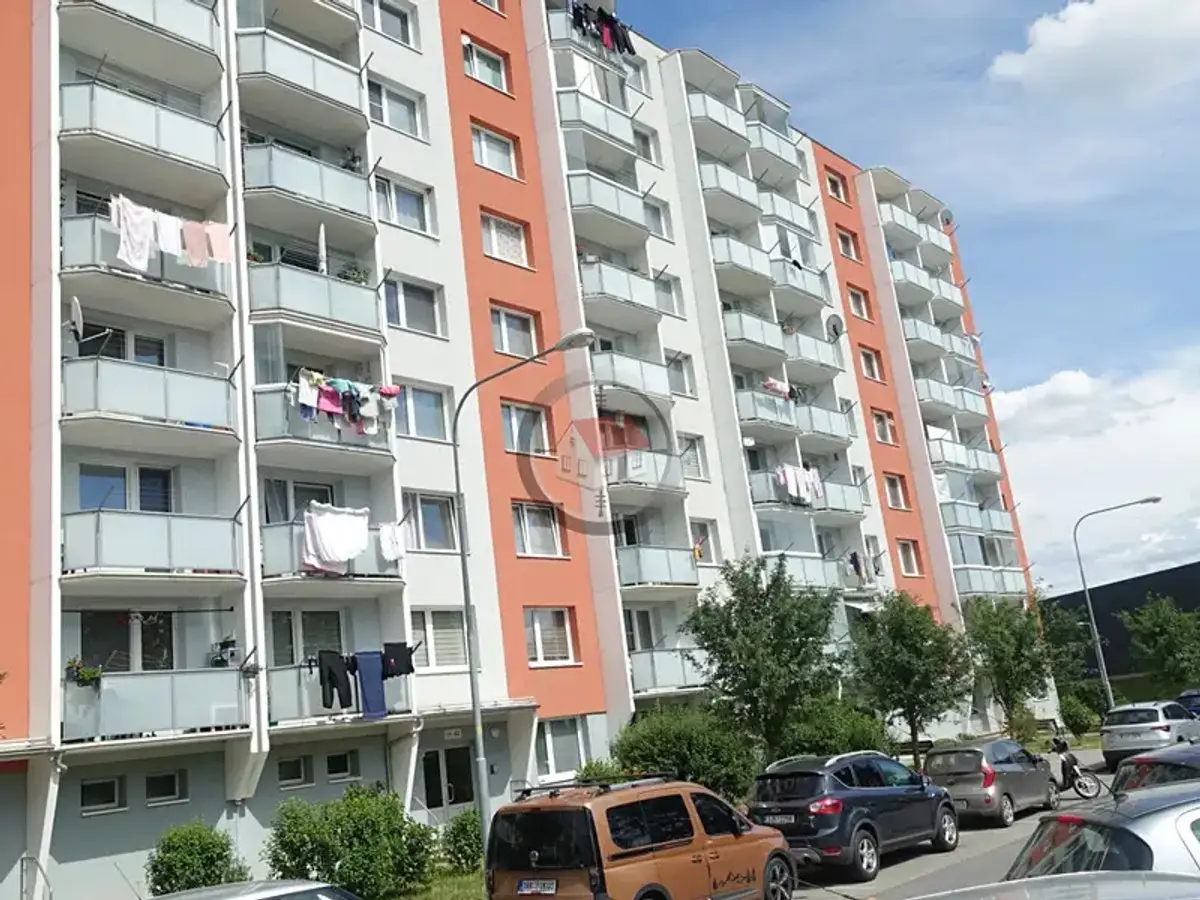 Prodej bytu 3+1 77 m², Čeloudova · Třebíč