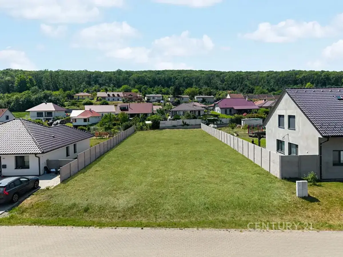 Prodej pozemku 1034 m², Milovice u Mikulova · Milovice