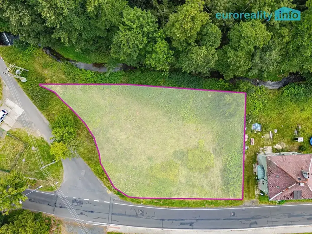 Prodej pozemku 1450 m², Podhradí · okres Cheb