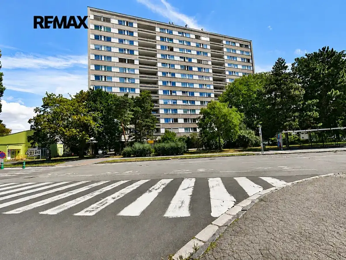 Prodej bytu 2+kk 34 m², Veverkova · Pražské Předměstí · Hradec Králové