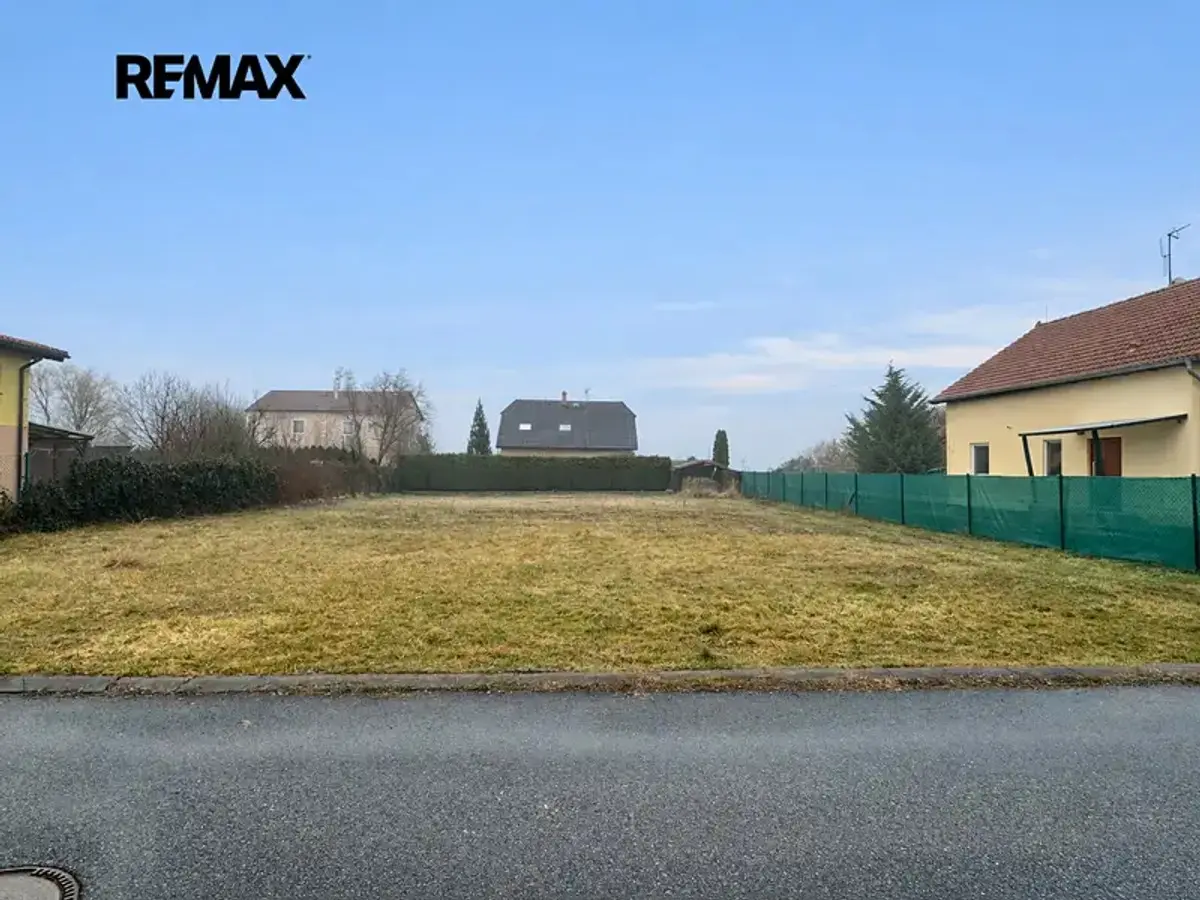 Prodej pozemku 820 m², Letní · Horoušany