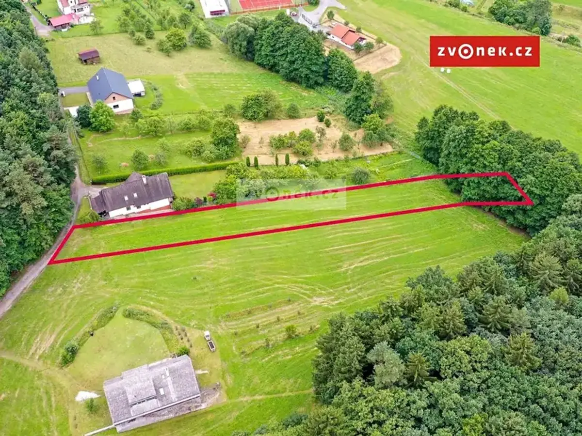 Prodej pozemku 1841 m², Šanov · okres Zlín