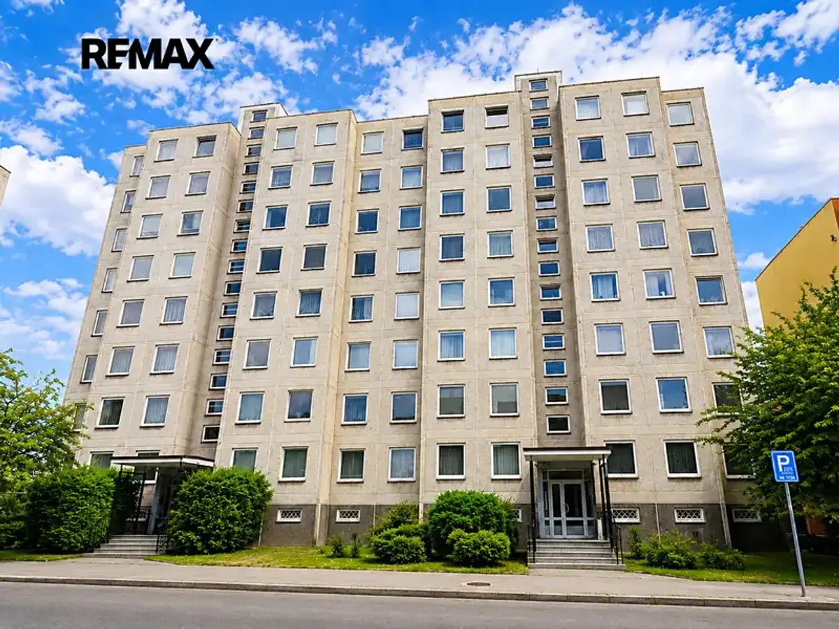 Prodej bytu 1+kk 29 m², Hostivařská · Hostivař