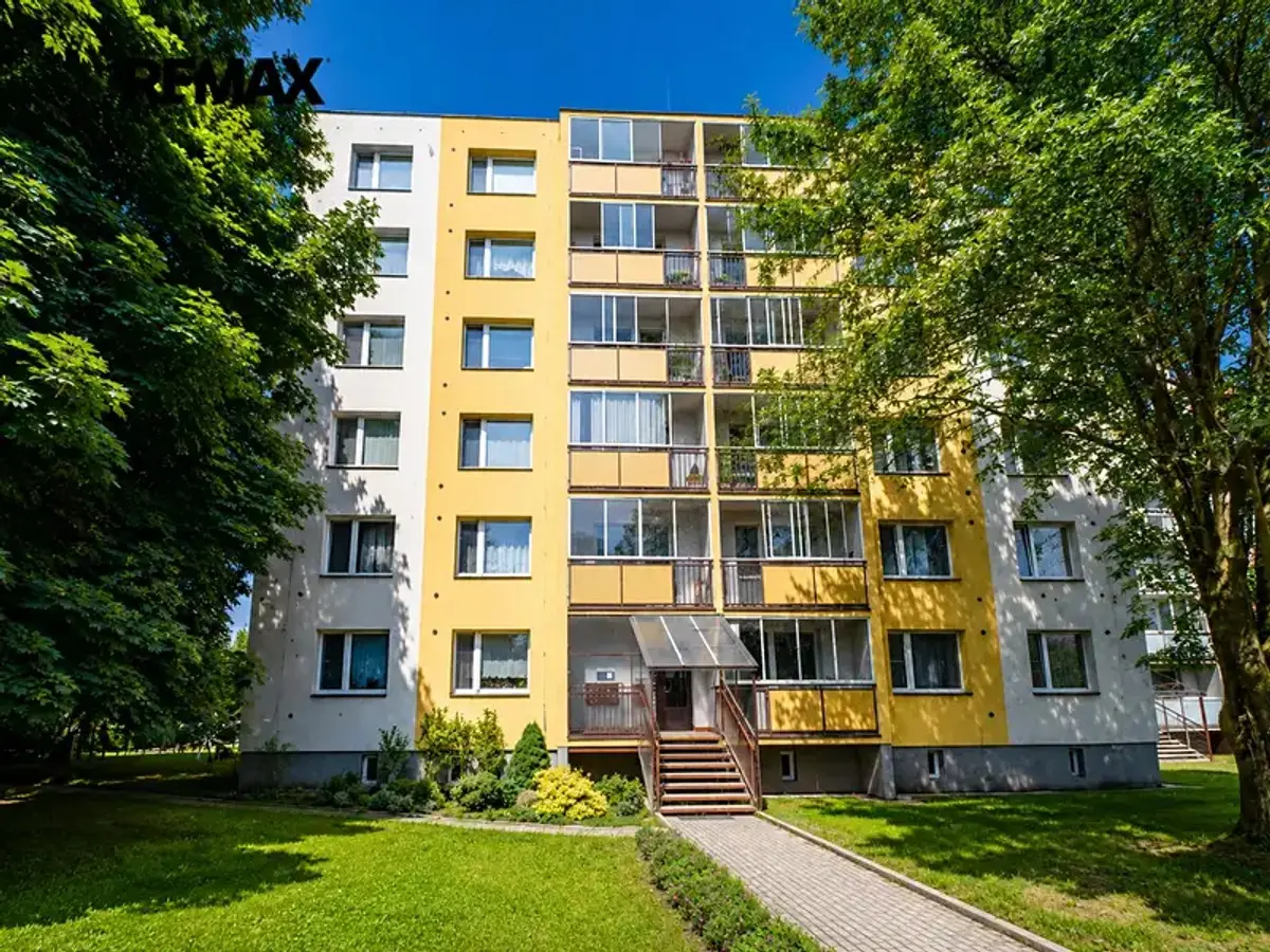 Prodej bytu 3+1 77 m², Tolstého · Město 1 · Valašské Meziříčí