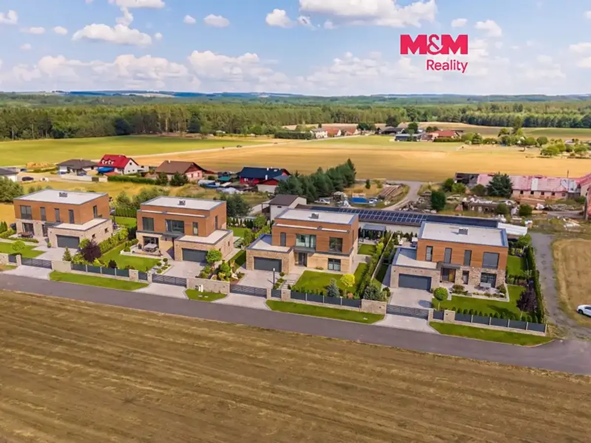 Prodej pozemku 879 m², Číčová · Čermná nad Orlicí