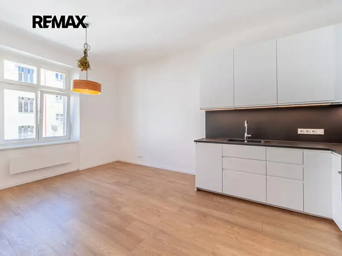 Prodej bytu 3+kk 83 m², Roháčova · Žižkov