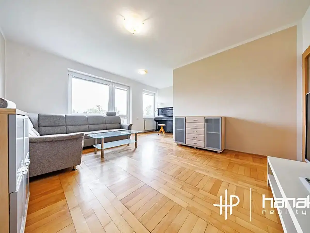 Prodej bytu 3+1 81 m², Všechovice