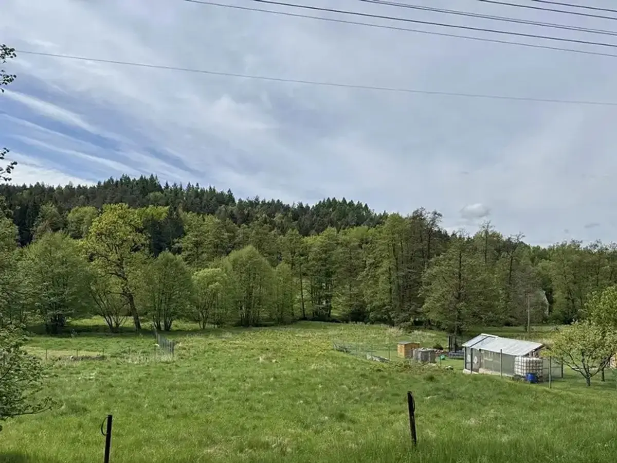 Prodej pozemku 1131 m², Prysk · okres Česká Lípa