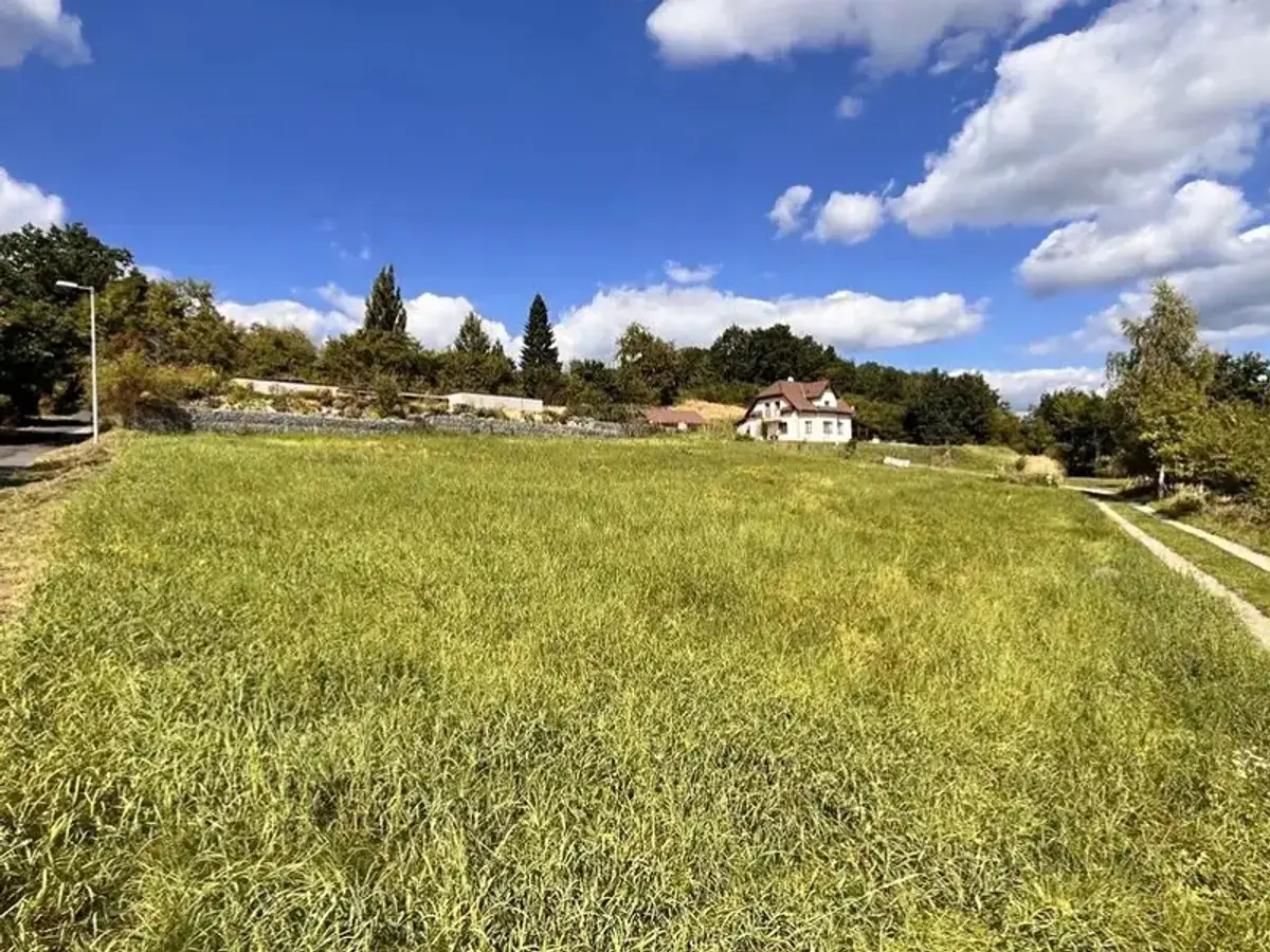 Prodej pozemku 1450 m², Vilsnice · Děčín