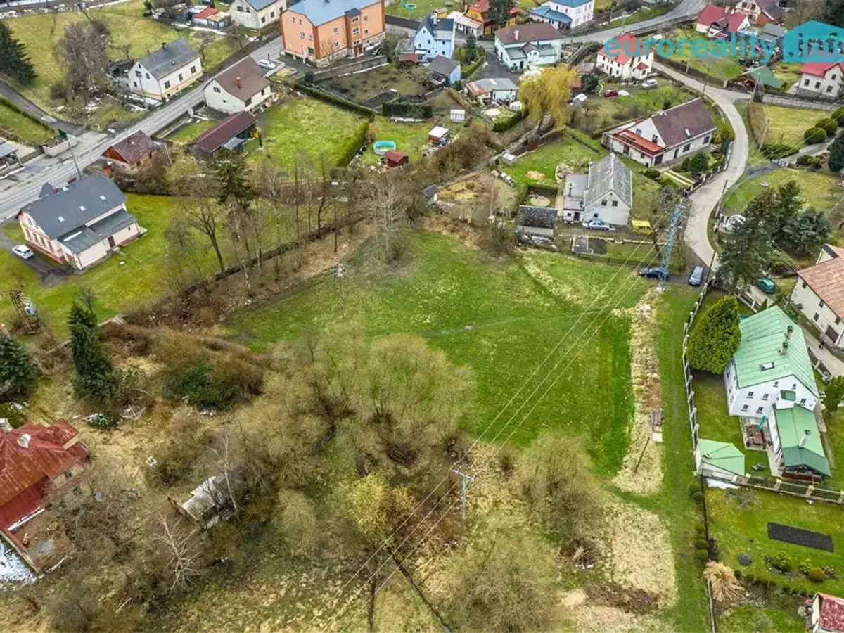 Prodej pozemku 3002 m², Nový Oldřichov · okres Česká Lípa