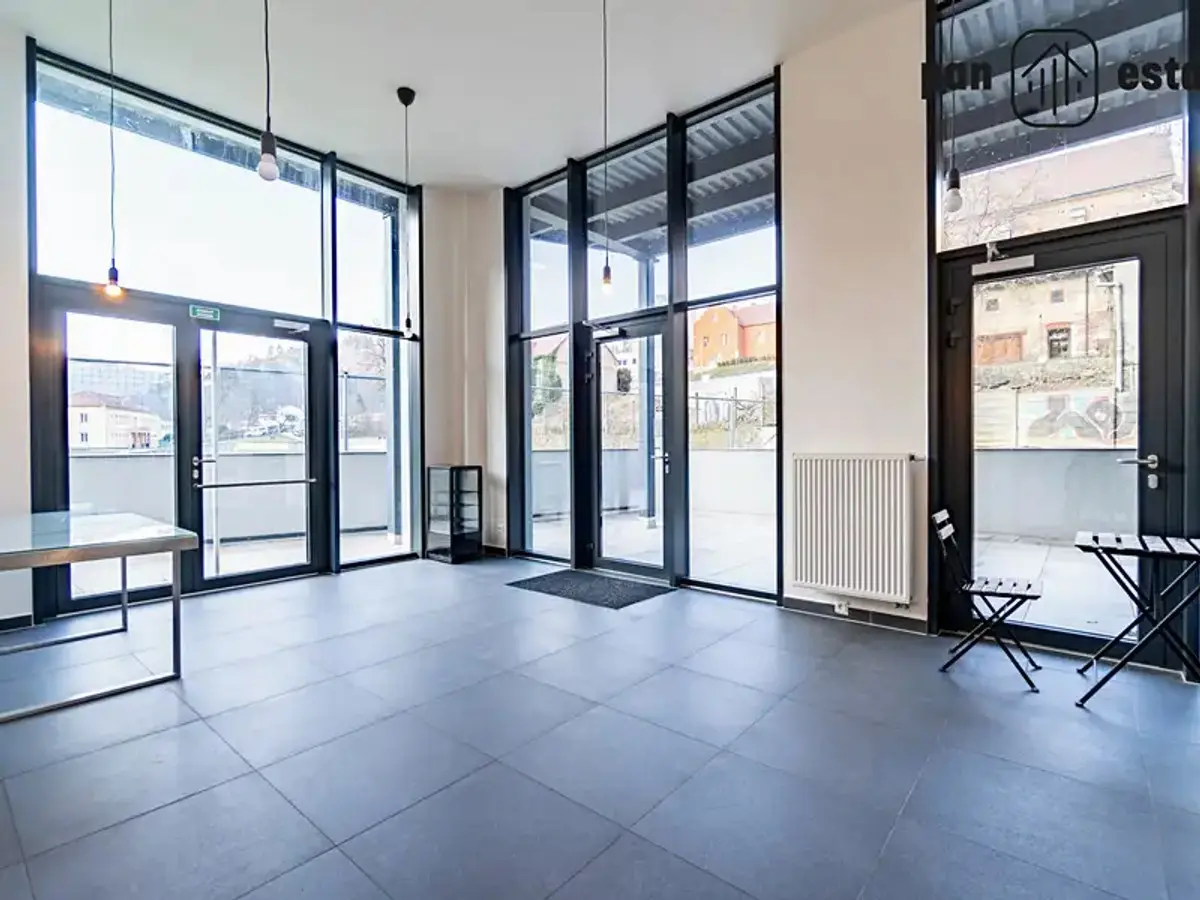 Prodej bytu 2+kk 63 m², Adamov