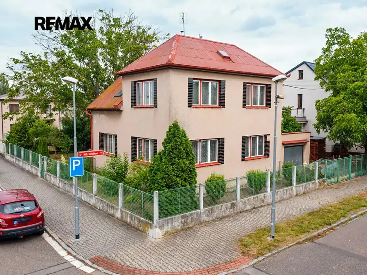 Prodej domu 123 m², Národních hrdinů · Pardubičky a Slovany · Pardubice