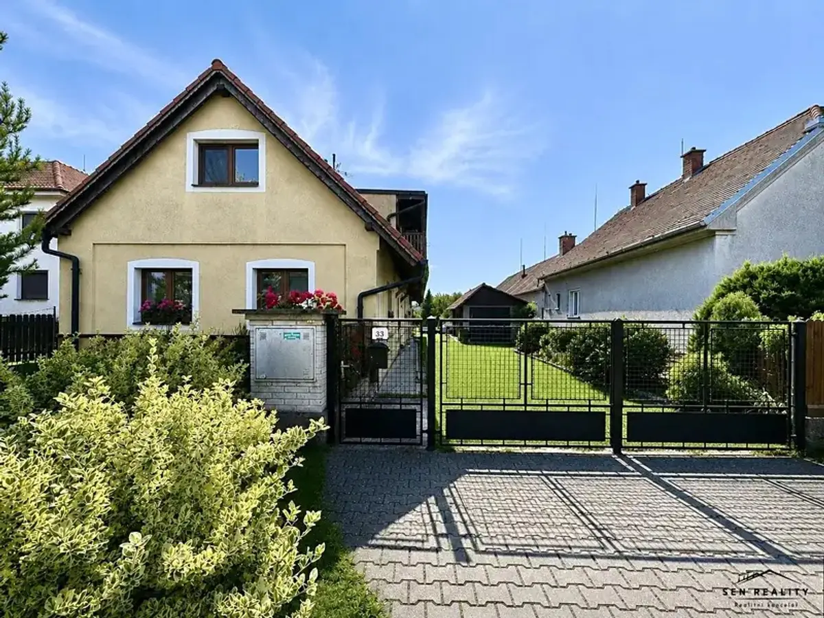 Prodej bytu 2+kk 81 m², Libišany · okres Pardubice