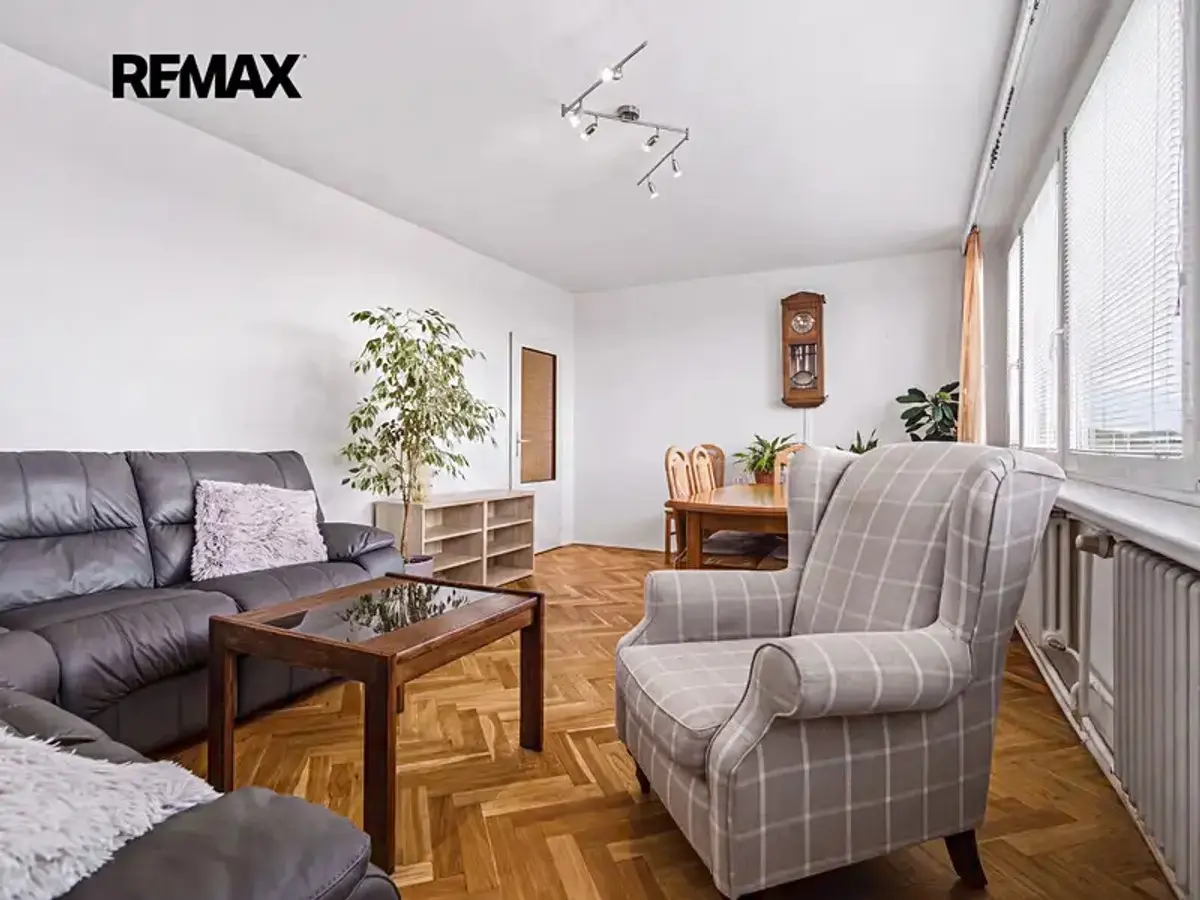 Prodej bytu 4+1 86 m², Gutova · Strašnice