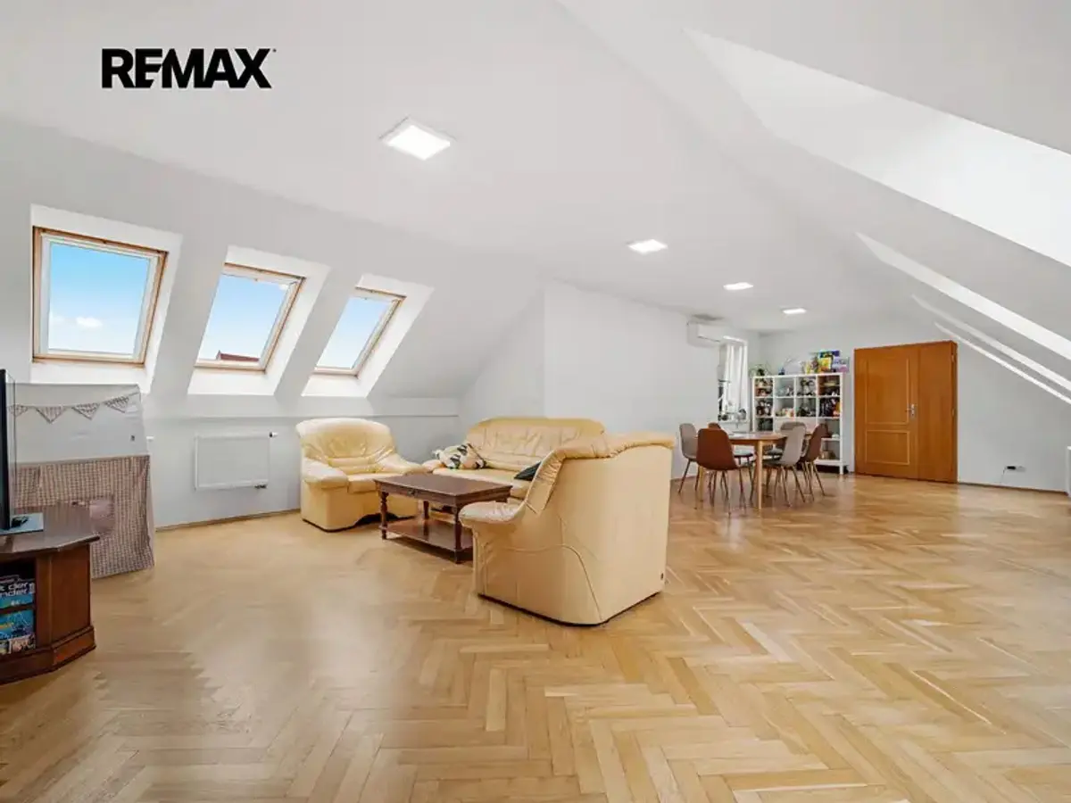 Prodej bytu 3+1 155 m², Lípová · Nové Město
