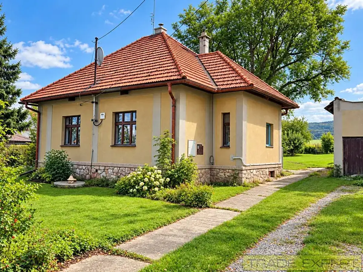Prodej domu 95 m², Osov · okres Beroun