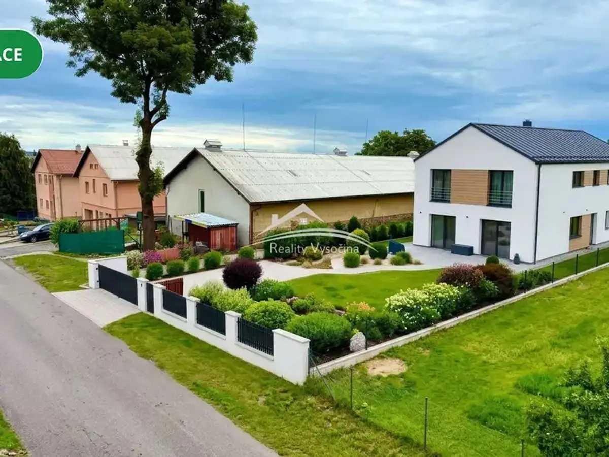 Prodej pozemku 1087 m², K Hájům · Domanínek · Bystřice nad Pernštejnem