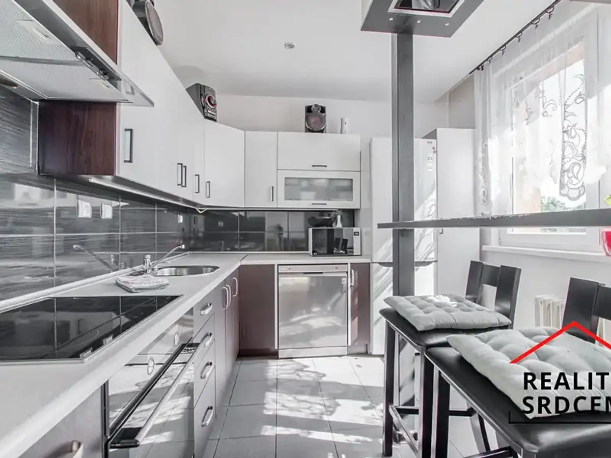 Prodej bytu 3+1 73 m², Novodvorská · Frýdek · Frýdek-Místek