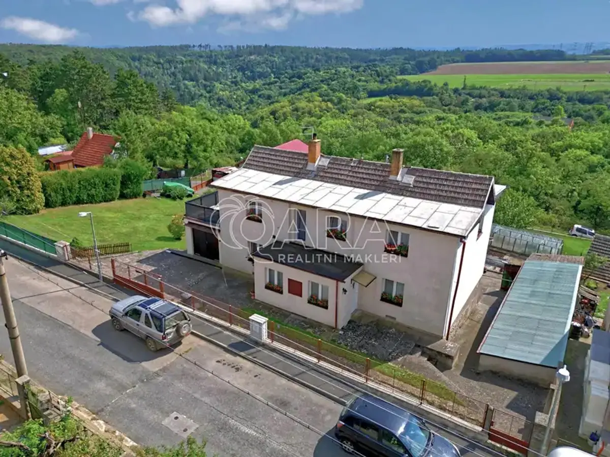 Prodej domu 395 m², Dolejší · Kosoř