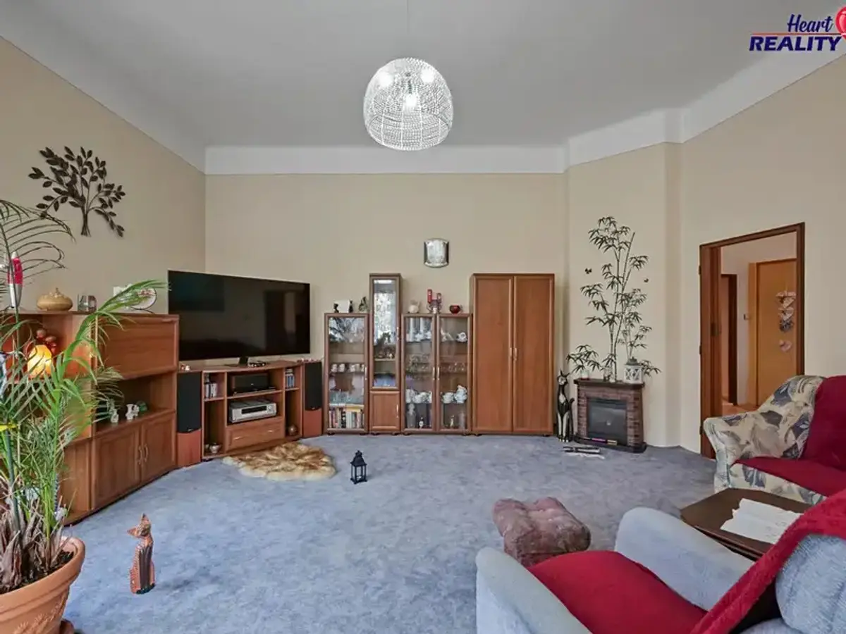 Prodej bytu 4+1 123 m², Englišova · Opava-Předměstí · Opava