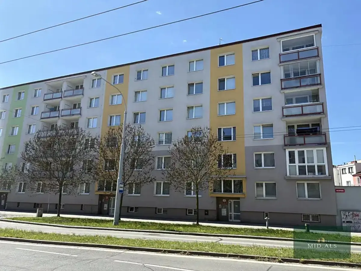 Prodej bytu 3+1 65 m², Masarykova · Doubravka · Plzeň