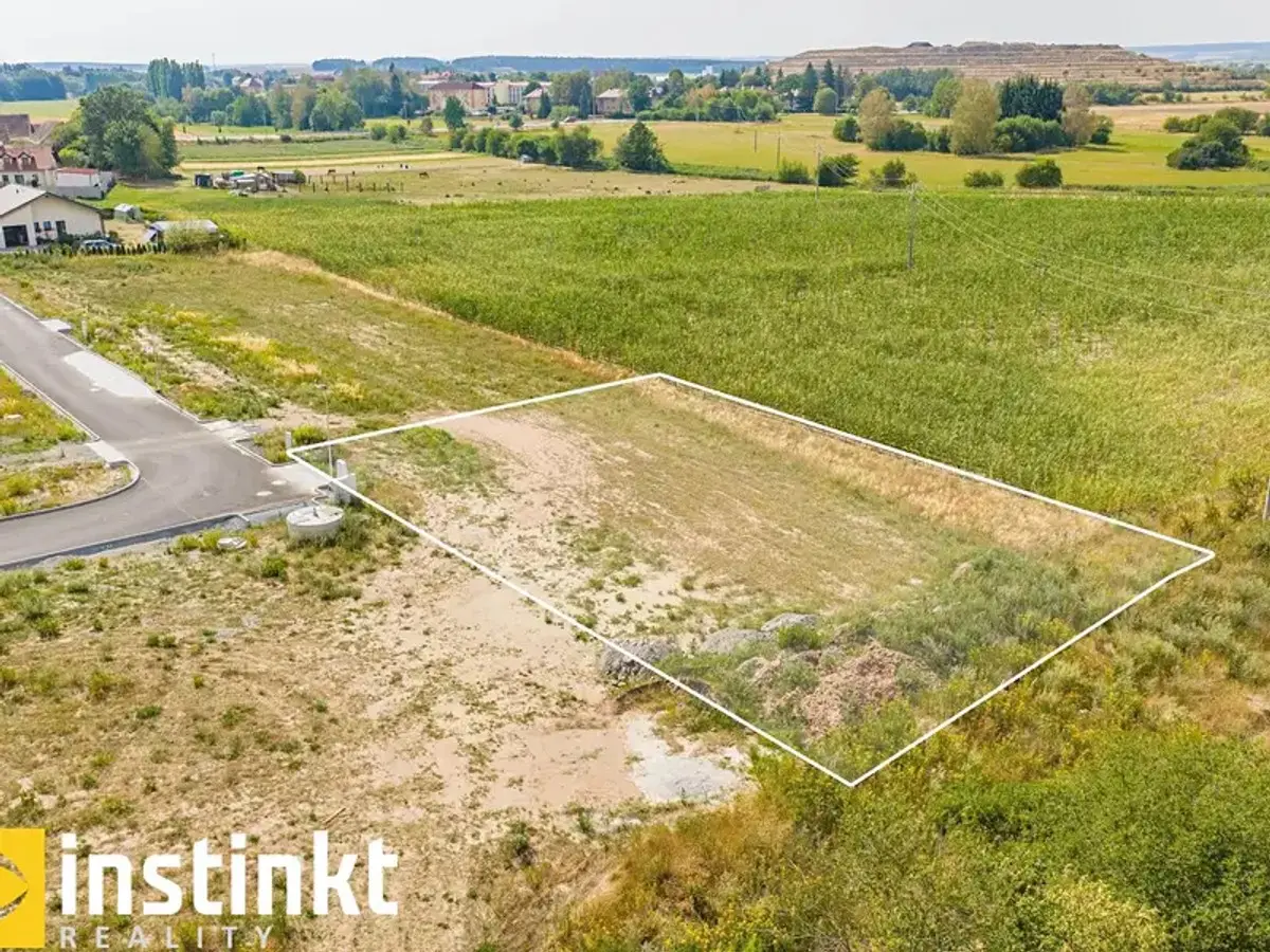 Prodej pozemku 1044 m², Zbůch