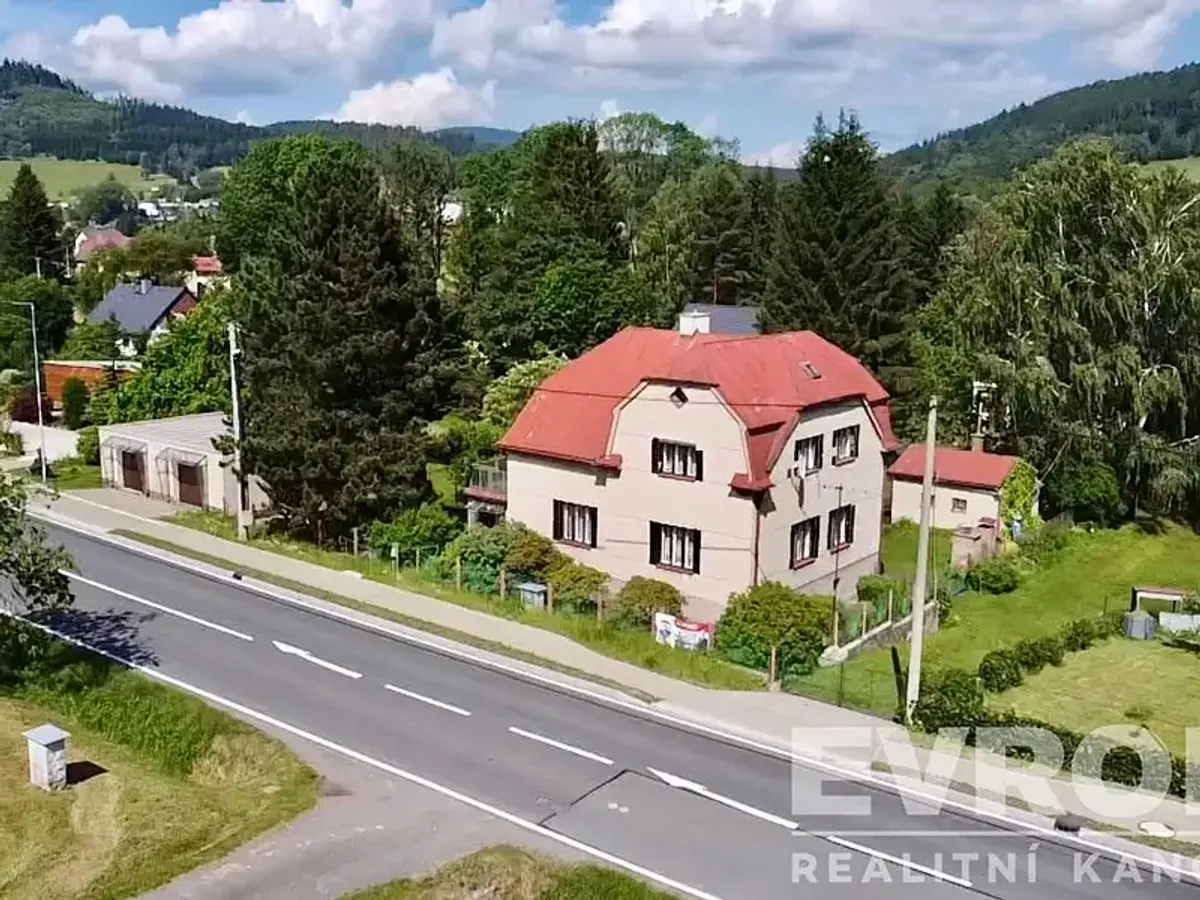 Prodej domu 230 m², Červená Voda