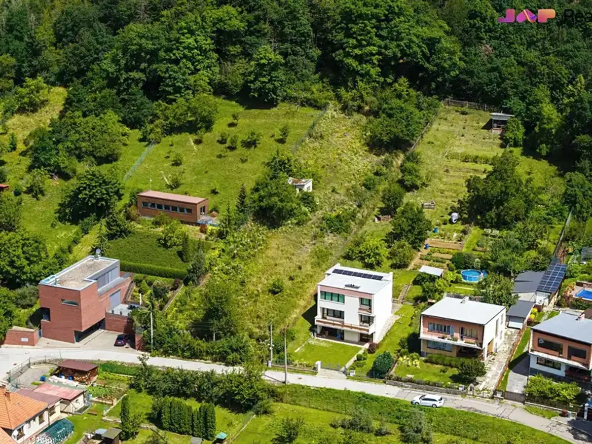 Prodej pozemku 1276 m², Kuřim