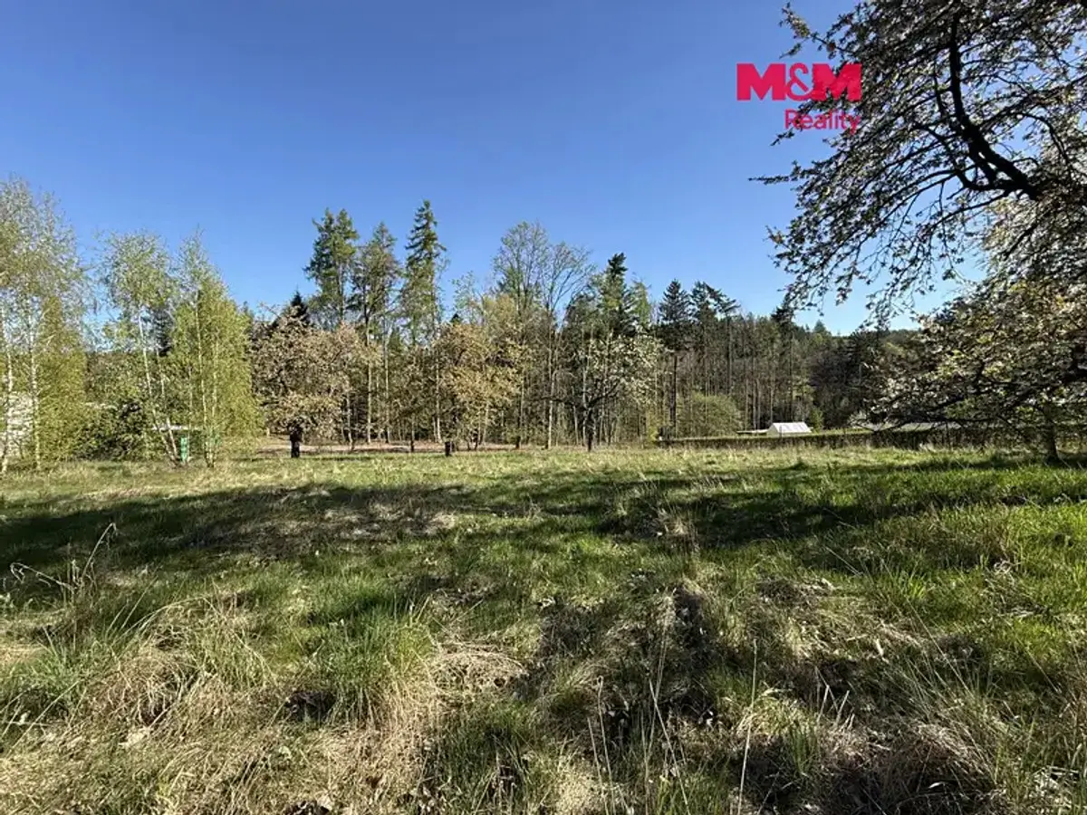Prodej pozemku 1956 m², Nové Město nad Metují · okres Náchod