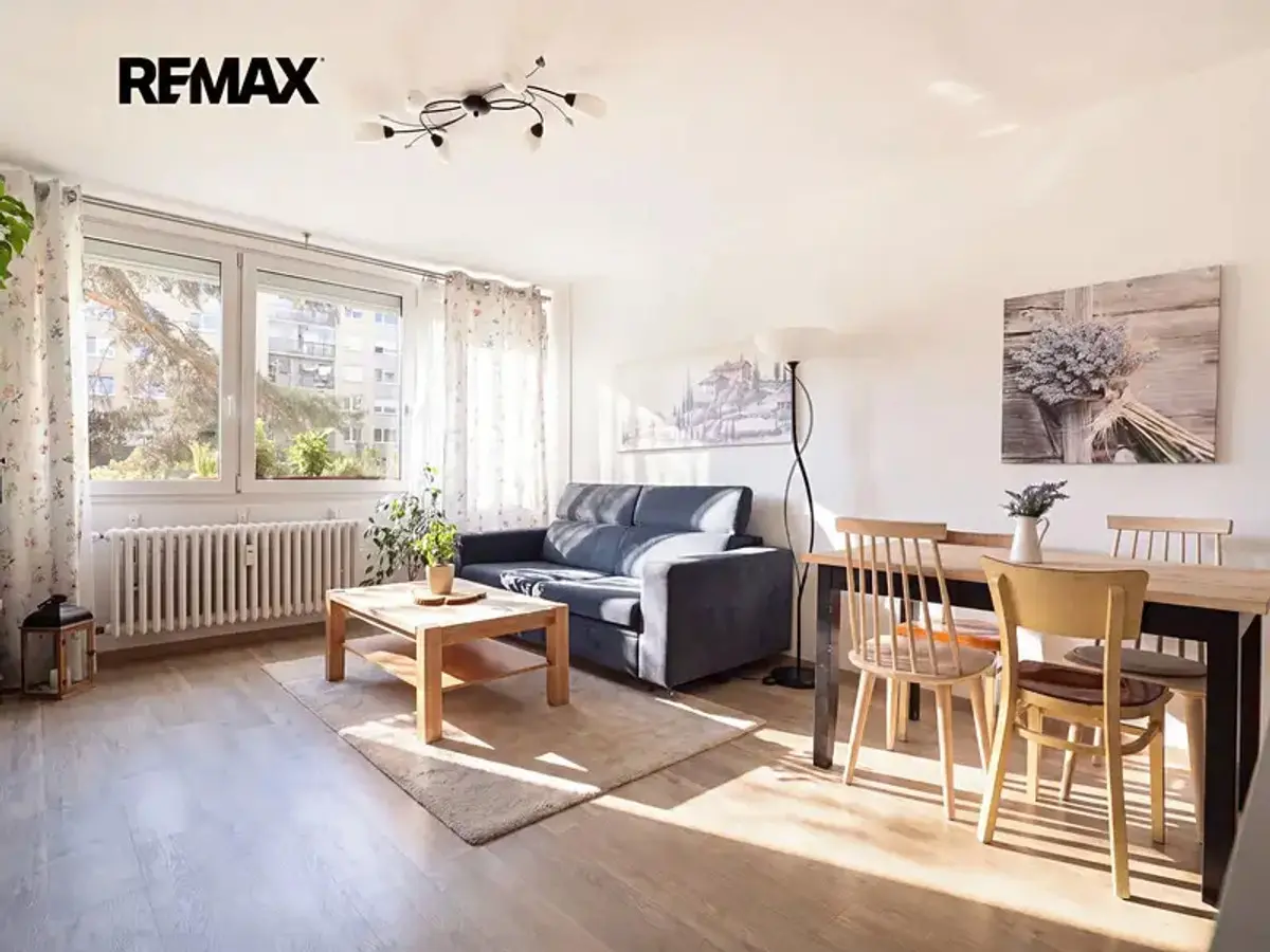 Prodej bytu 3+kk 62 m², Ke škole · Chodov