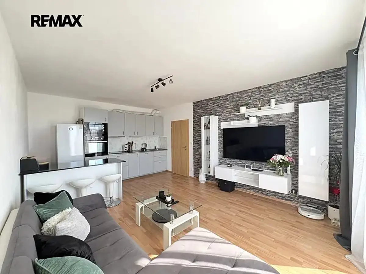 Prodej bytu 2+kk 59 m², Žitná · Litovice · Hostivice