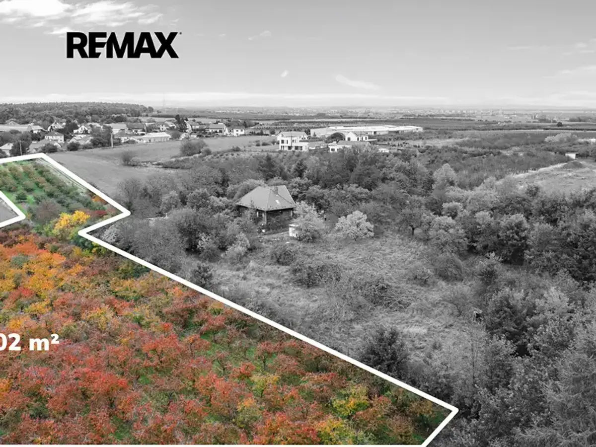 Prodej pozemku 24402 m², Těchlovice · okres Hradec Králové