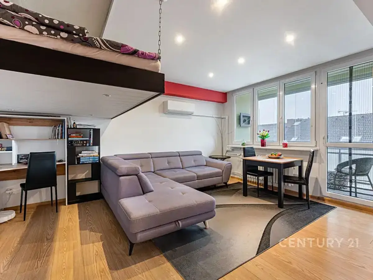 Prodej bytu 2+1 62 m², Dukelská · Benešov u Prahy · Benešov