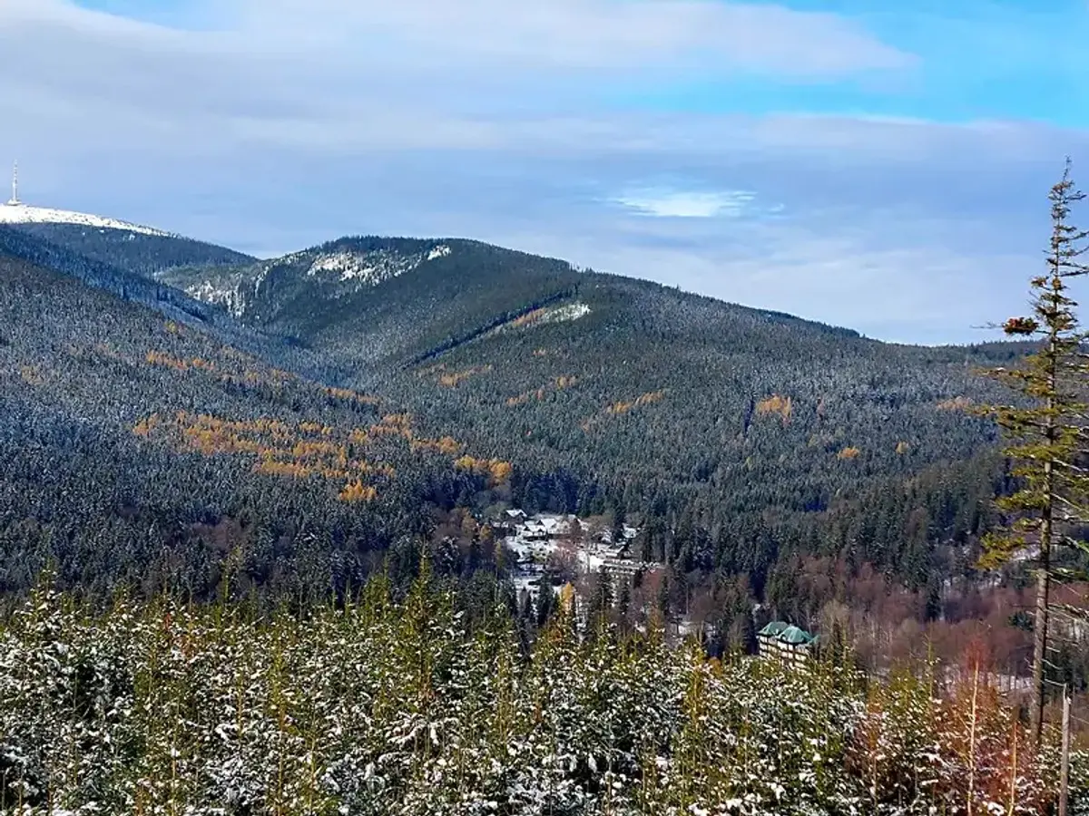 Prodej pozemku 900 m², Karlova Studánka · okres Bruntál